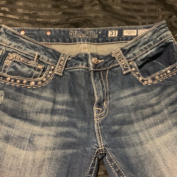 Miss Me jeans- Barely Worn - Like New - Picture 2 of 3